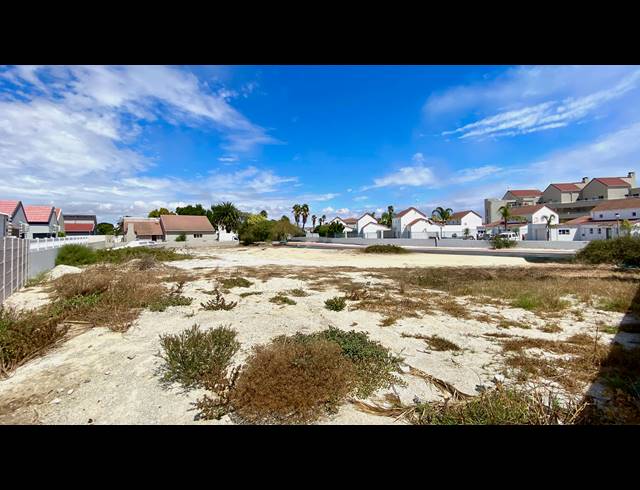 3 BEDROOM HOUSE FOR SALE IN PORT OWEN